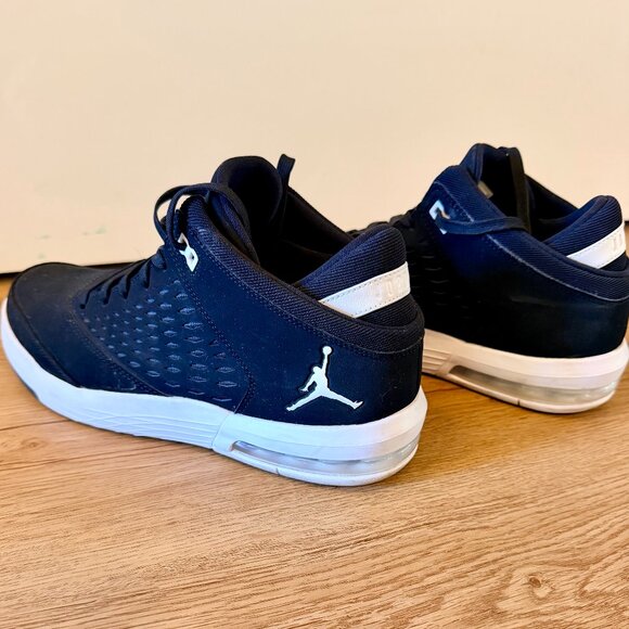 Nike Air Max Jordan Flight Origin 4 - Picture 3 of 4